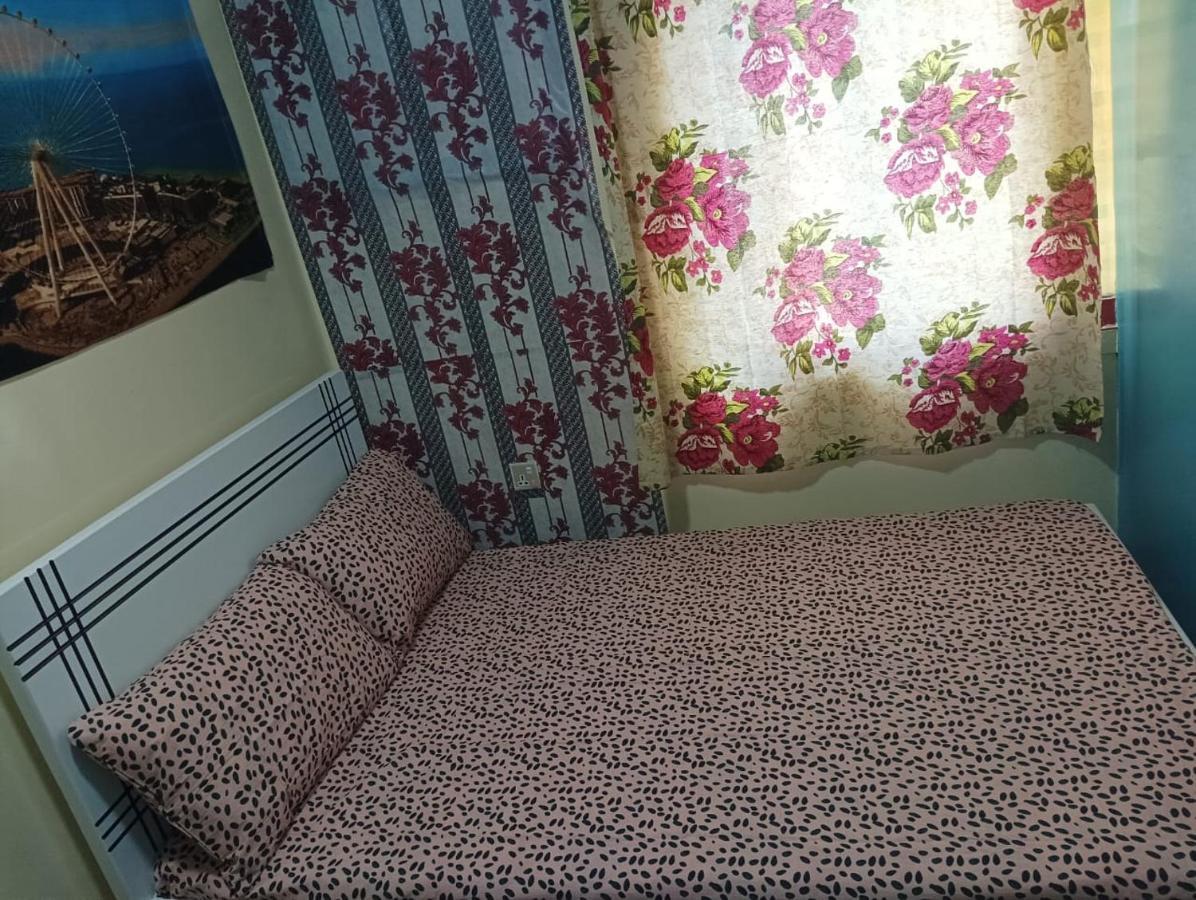 Moon Backpackers , Al Rigga , Partition For Couples And For Singles Apartment Дубай Екстериор снимка