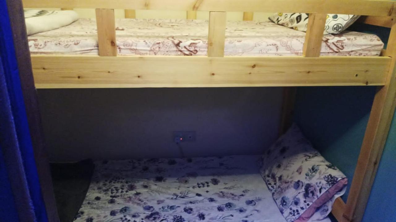 Moon Backpackers , Al Rigga , Partition For Couples And For Singles Apartment Дубай Екстериор снимка
